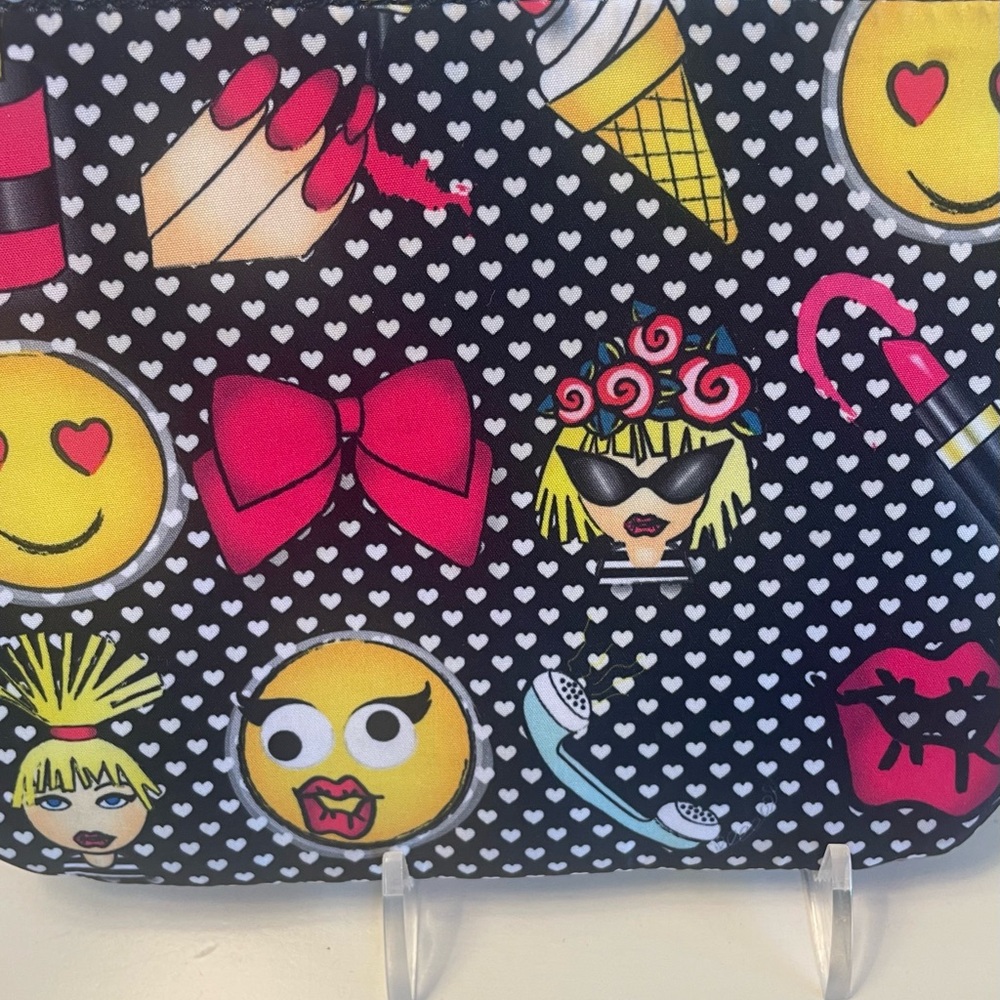 Betsy Johnson Wristlet with Emoji Faces and Heart Medallion - Picture 2 of 8